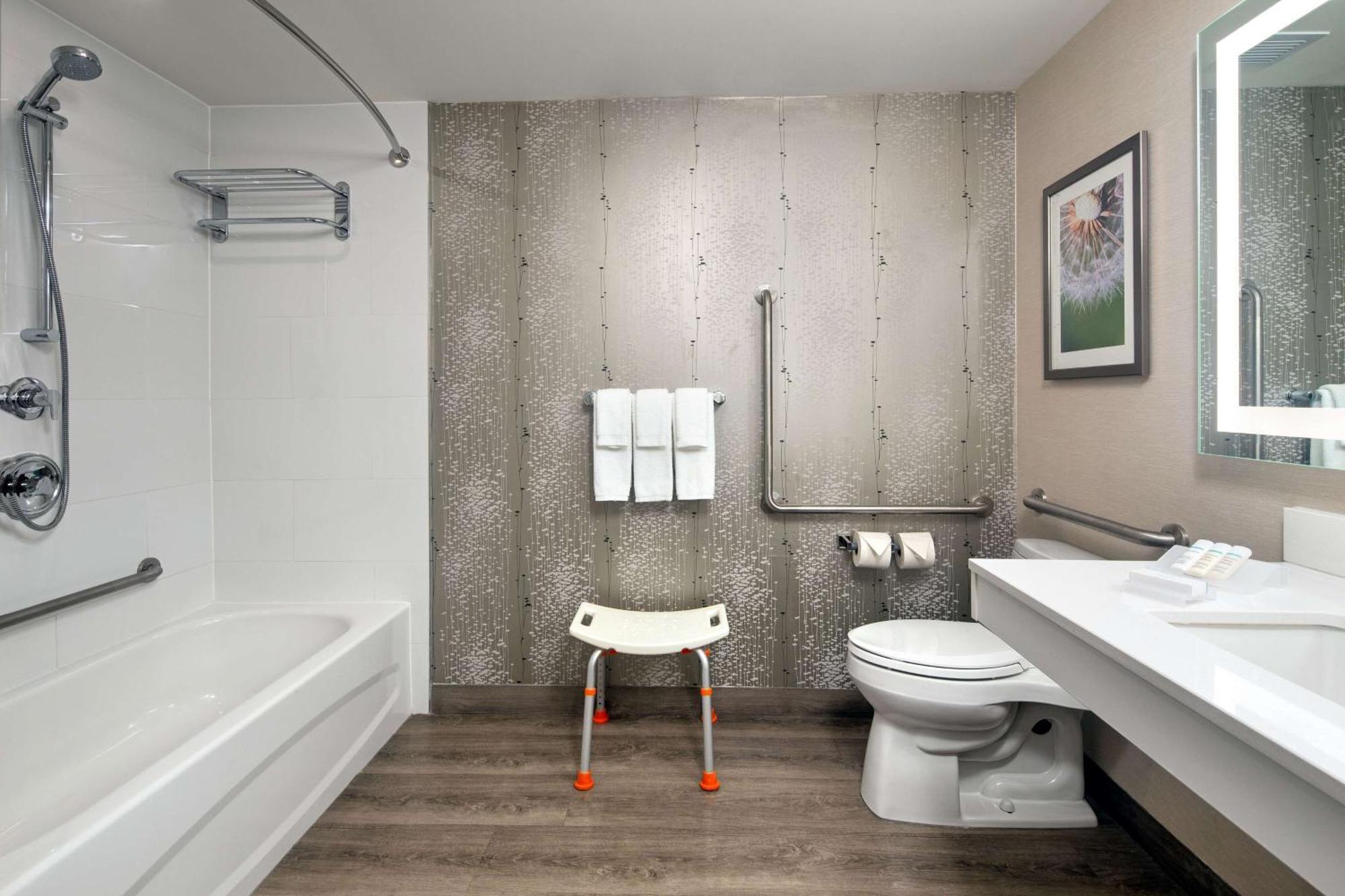 Hilton Garden Inn Toronto-Oakville Eksteriør billede