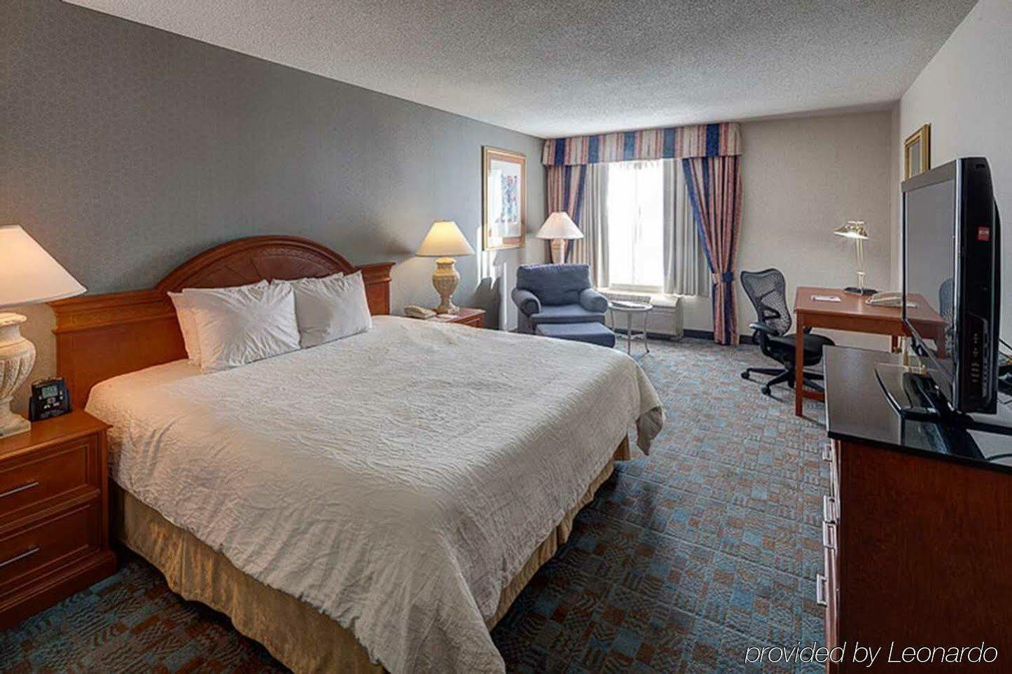 Hilton Garden Inn Toronto-Oakville Eksteriør billede